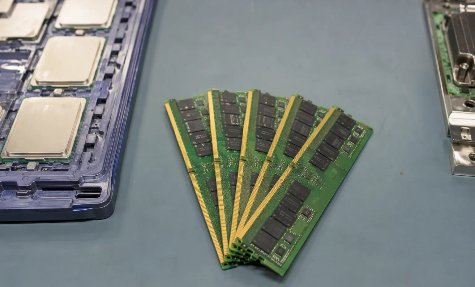 Server memory — Rdimm Memory Lineup facility reference